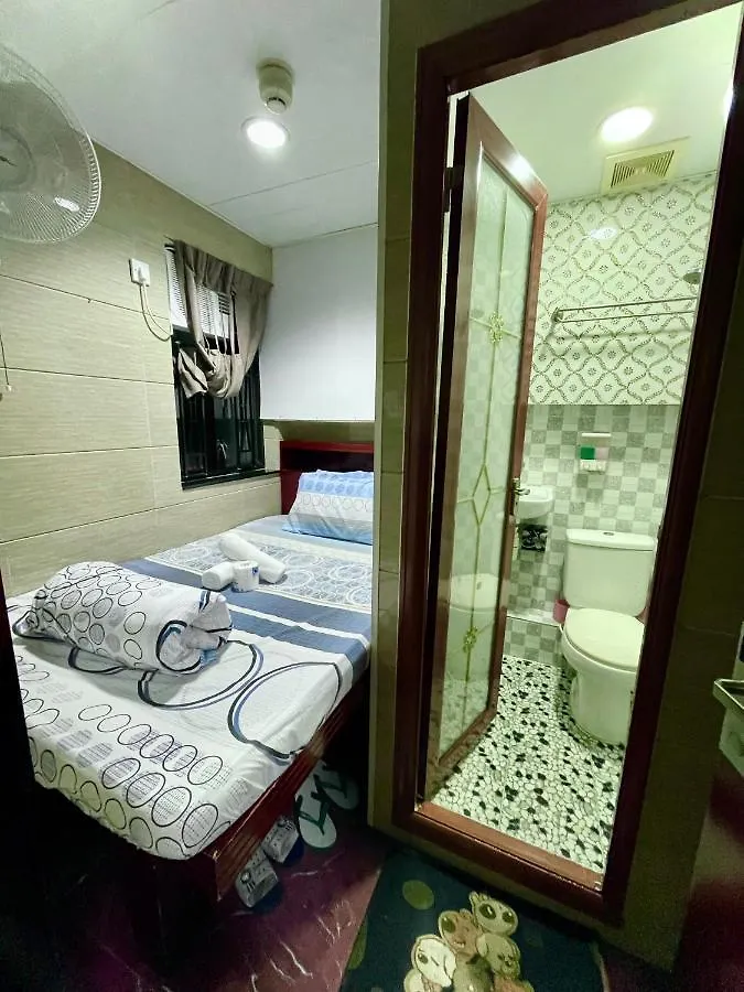 United Co-Operate Guest House Hong Kong 0*,  China