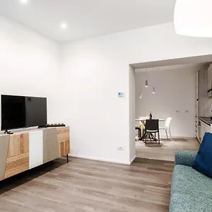 Diaz 67 Life's Loft - The House Of Travelers Apartment Como