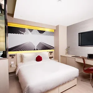Hotel Butterfly On Waterfront Boutique Sheung Wan, Hong Kong